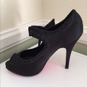 BETSEY JOHNSON mary jane style, open toe heels