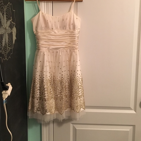 Gold and cream short dress