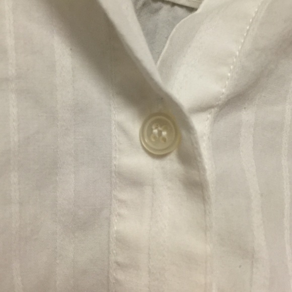 white collared button down - Picture 3 of 4