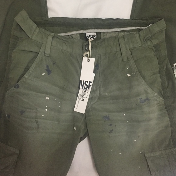 Military green Pant.