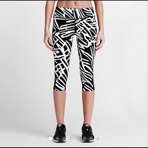 Nike Women's XS leggings NEW