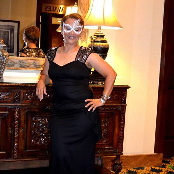 Meet your Posher, Gina
