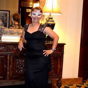 Meet your Posher, Gina