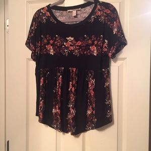 Floral top