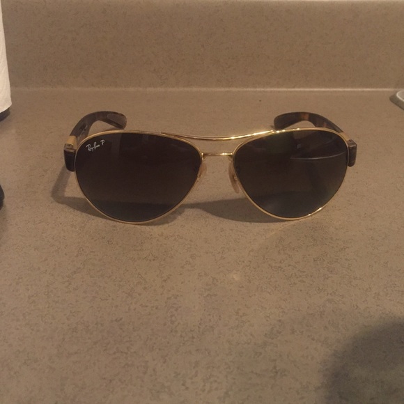 Polarized authentic Ray-Ban's
