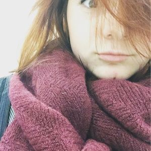 Meet your Posher, Maia