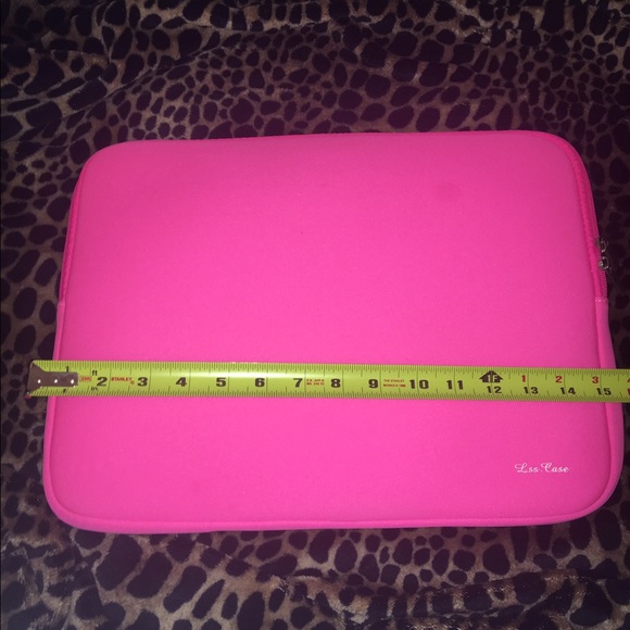 Hot Pink 15 in Laptop Sleeve