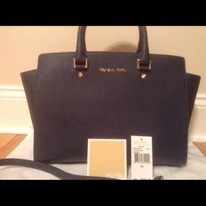 Michael Kors Large Selma Satchel