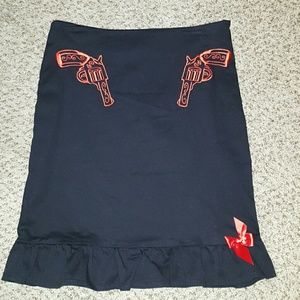 Gun slinger retro rockabilly style skirt pin up