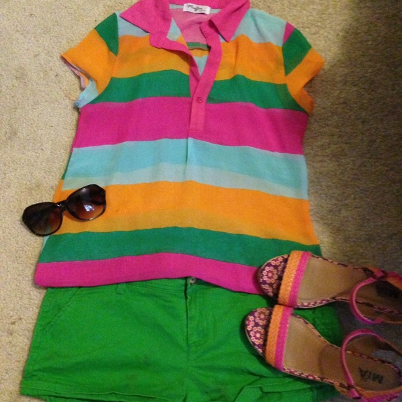 Blouse - Picture 2 of 3