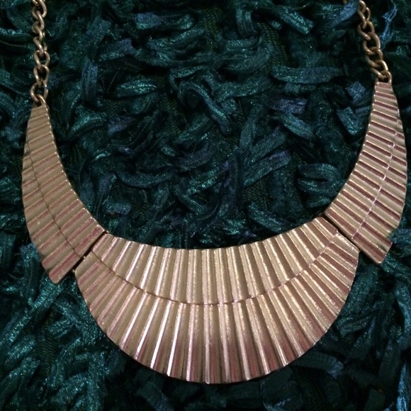 H&M Silver statement necklace - Picture 2 of 2