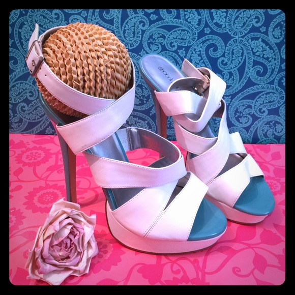 Kami white n turquoise platform shoes