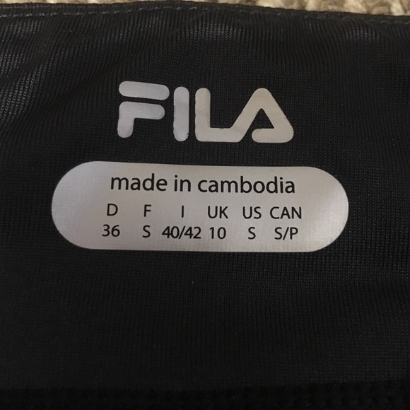 Fila size small yoga pants - Picture 2 of 4
