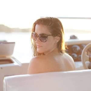 Meet your Posher, Hope