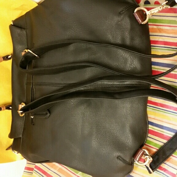 Back pack - Picture 2 of 4