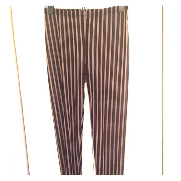 Sheer striped leggings