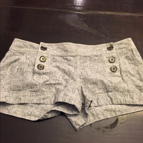 Express Pants - Cute Express shorts