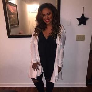 Meet your Posher, Briana