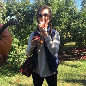 Meet your Posher, Lydia