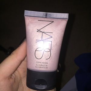 Nars copacabana illuminator