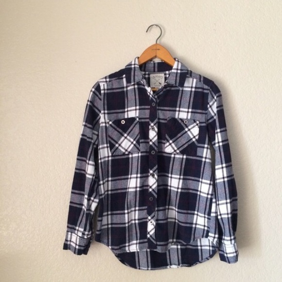 Flannel + Legging Bundle 💖