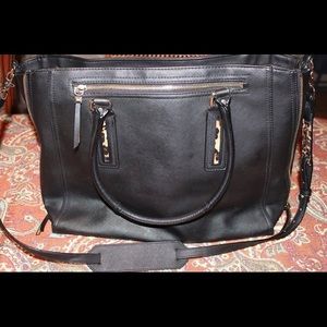 Stella & Dot Black Madison Tech Bag