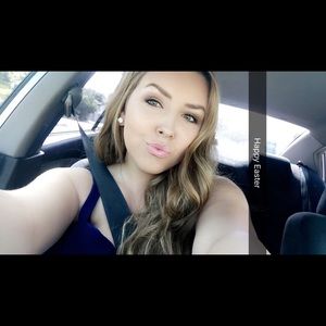 Meet your Posher, Ariana