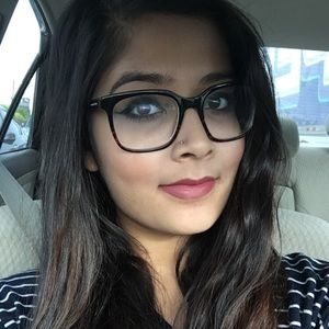 Meet your Posher, Aleena