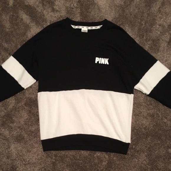 Black and white crew sweatshirt