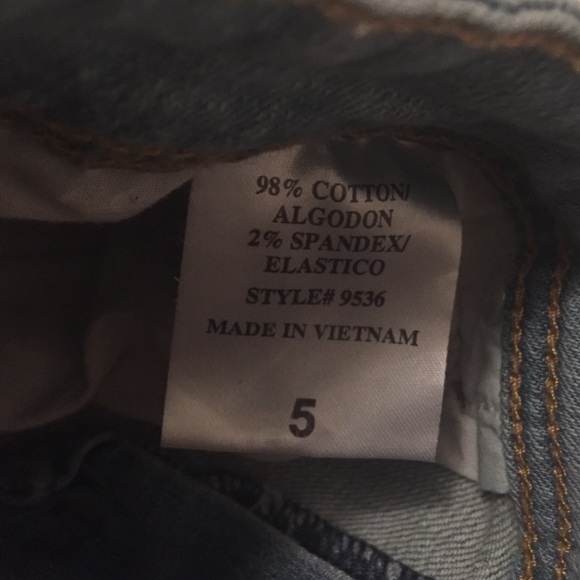 Jeans - Picture 2 of 4