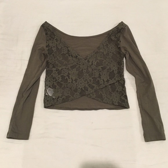 American Eagle Outfitters crop top - Picture 1 of 2