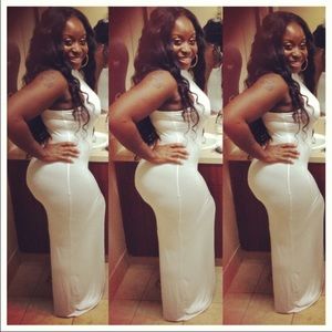 🌟Sold in bundle🌟White maxi dress