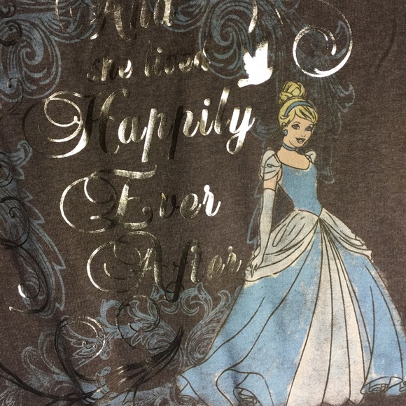 Disney Cinderella tee Adult size 💙💙💙💙💙💙