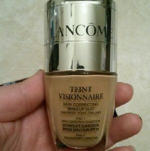 Lancome Teint Visionnaire foundation