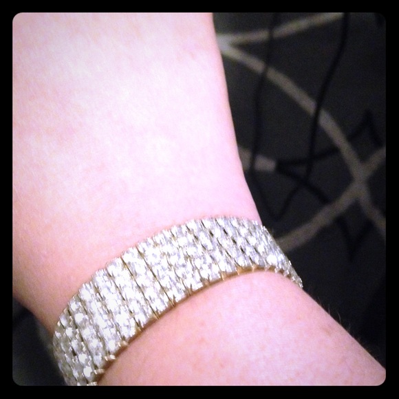 Swarovski stretch bracelet