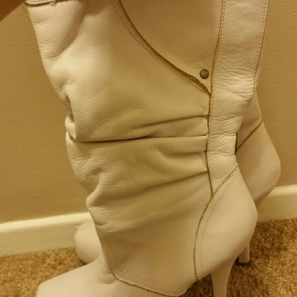 Boots - Picture 2 of 3