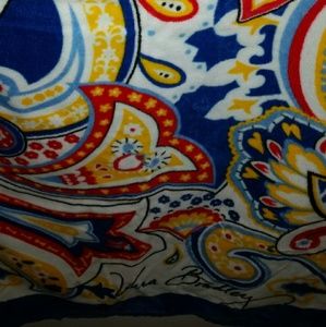 EUC Vera Bradley beach towel Marina Paisley