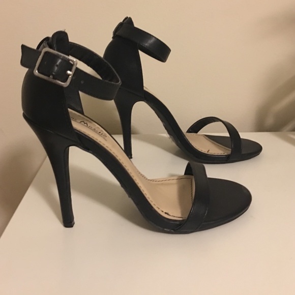 The perfect pair of black heels!