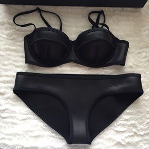 TRIANGL Milly New York Noir