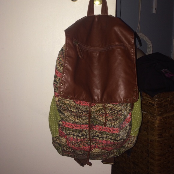 Backpack - Picture 2 of 2
