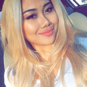 Meet your Posher, Sabrina