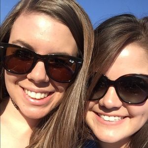 Meet your Posher, Sara