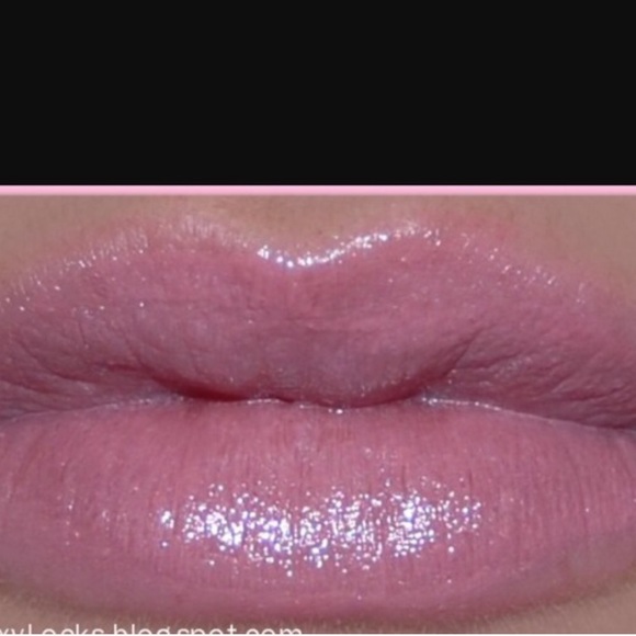 Mac lipstick - POLITELY PINK - Picture 2 of 2