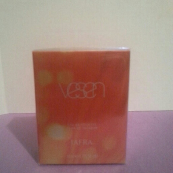 Jafra womens perfume " vesen"
