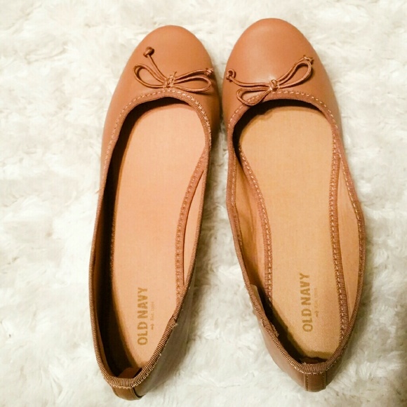 NEW Old Navy Tan Ballerina Flats