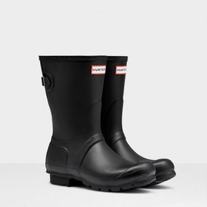 Short Matte black Hunter rain boots