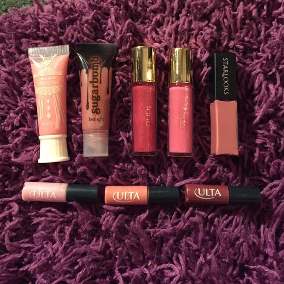 8 Small Lip Glosses (4 diff types)