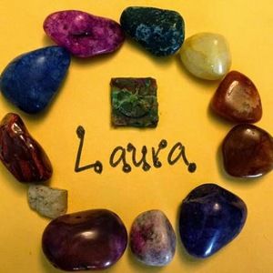 Meet your Posher, Laura