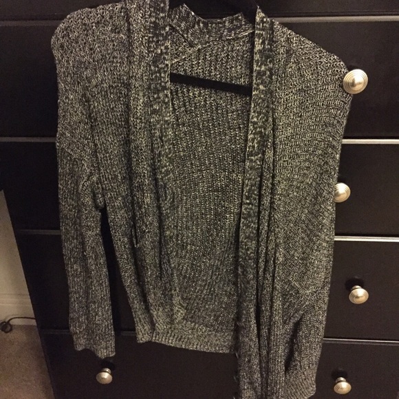 Brandy Melville cardigan