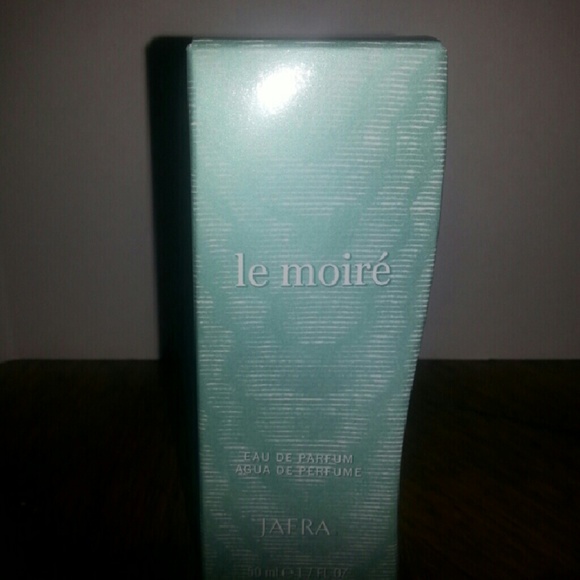 JAfra womens perfume